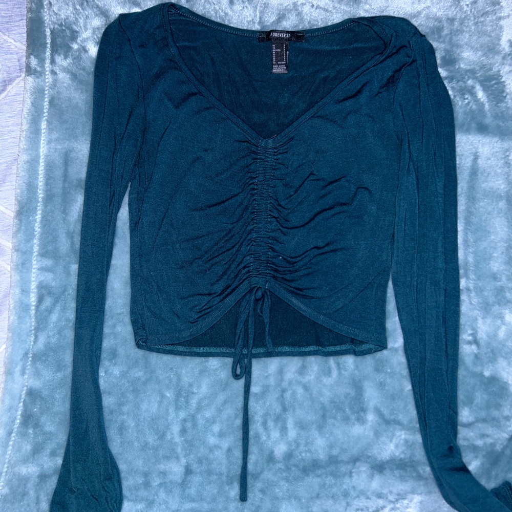 Forever 21 // Long Sleeve Crop Top